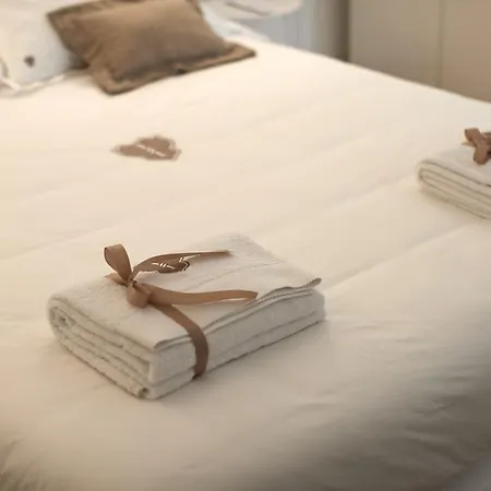 לינה וארוחת בוקר Iulius & Spa