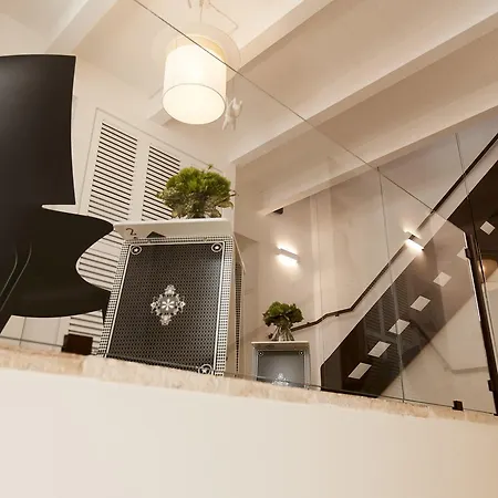 Iulius & Spa לינה וארוחת בוקר